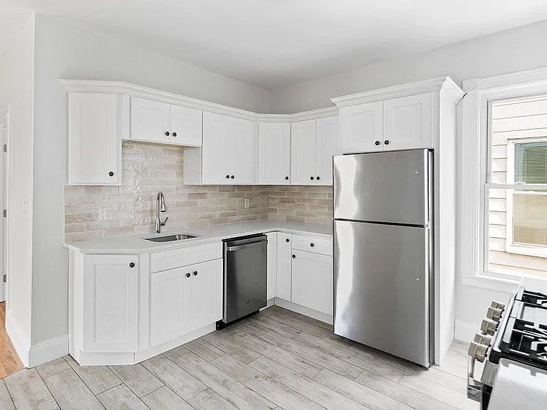65 Wyman St #2 — Photo 2