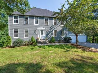 12 Castle Rd, Norfolk, MA 02056