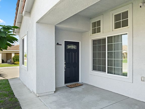 4th image of 3917 Baja Vista Dr Unit 2