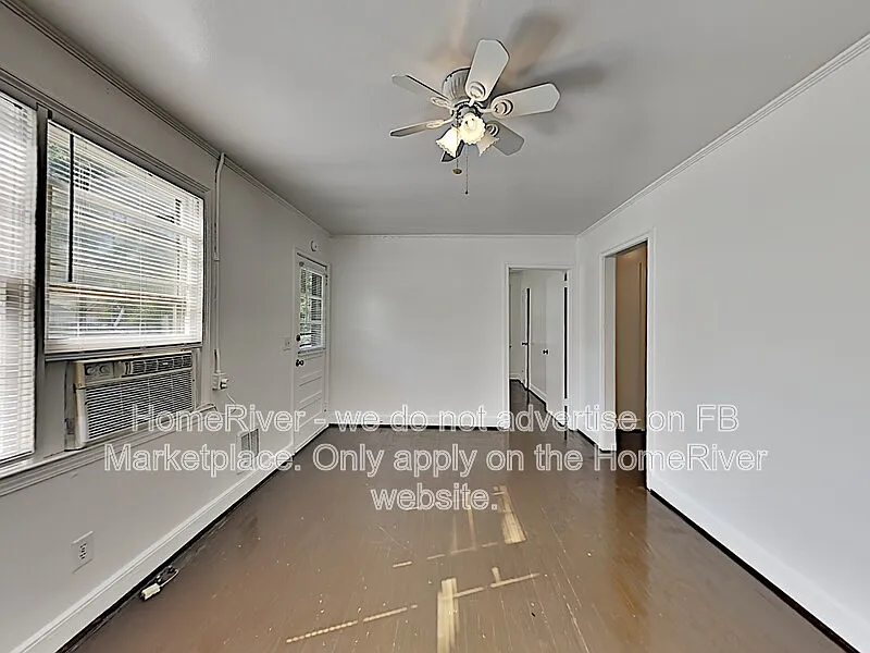 2 bed, 1.0 bath, 706 sqft, $800 — Photo 2