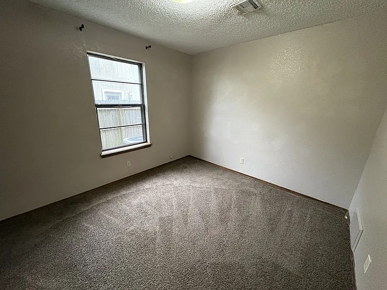 1800 N 21st St #1 — Photo 5