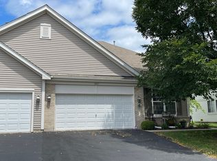 8217 Tremont Ln, Joliet, IL