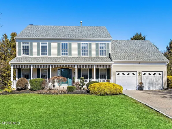 37 Nicklaus Lane, Farmingdale, NJ 07727