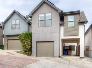 1513 Forest Trl APT 5, Austin, TX 78703