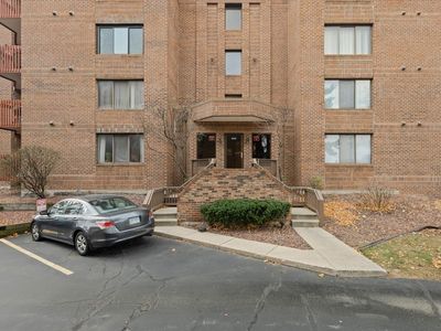 6421 Pershing Rd APT 303, Berwyn, IL, 60402