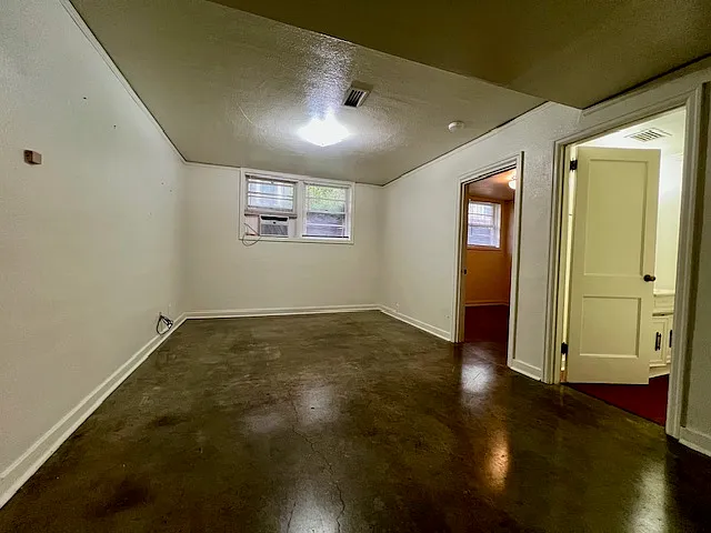 610 Washington St #9 — Photo 3