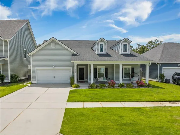 212 Granton Edge Ln, Summerville, SC 29486