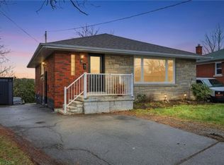 20 Nelligan Pl, Hamilton, ON L8K 4X7