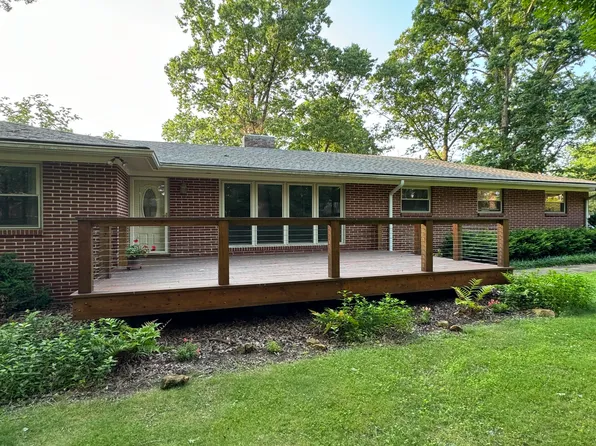 137 Norvell Dr, Signal Mountain, TN 37377