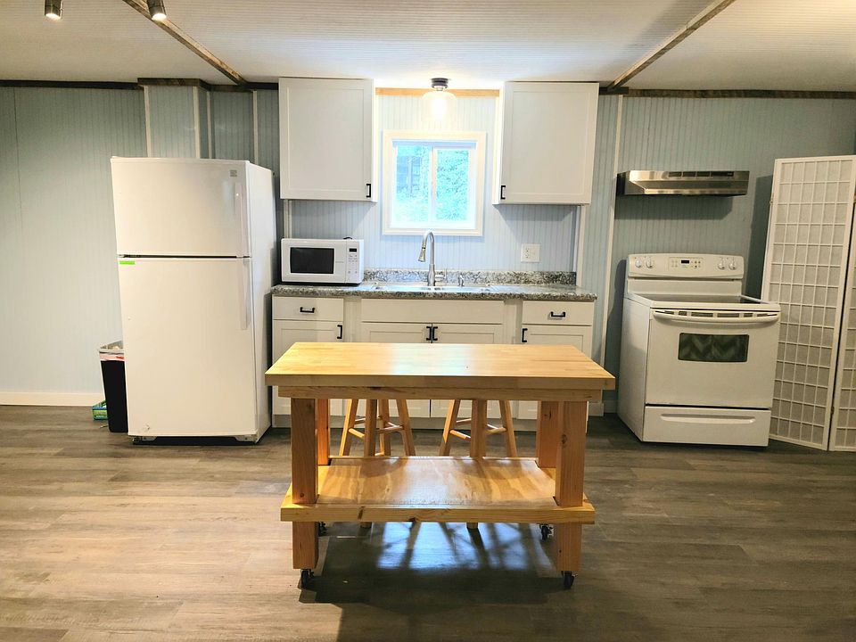 1st image of 505 N Estes Dr #A