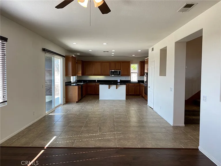 5505 Sunset Ridge Dr — Photo 11