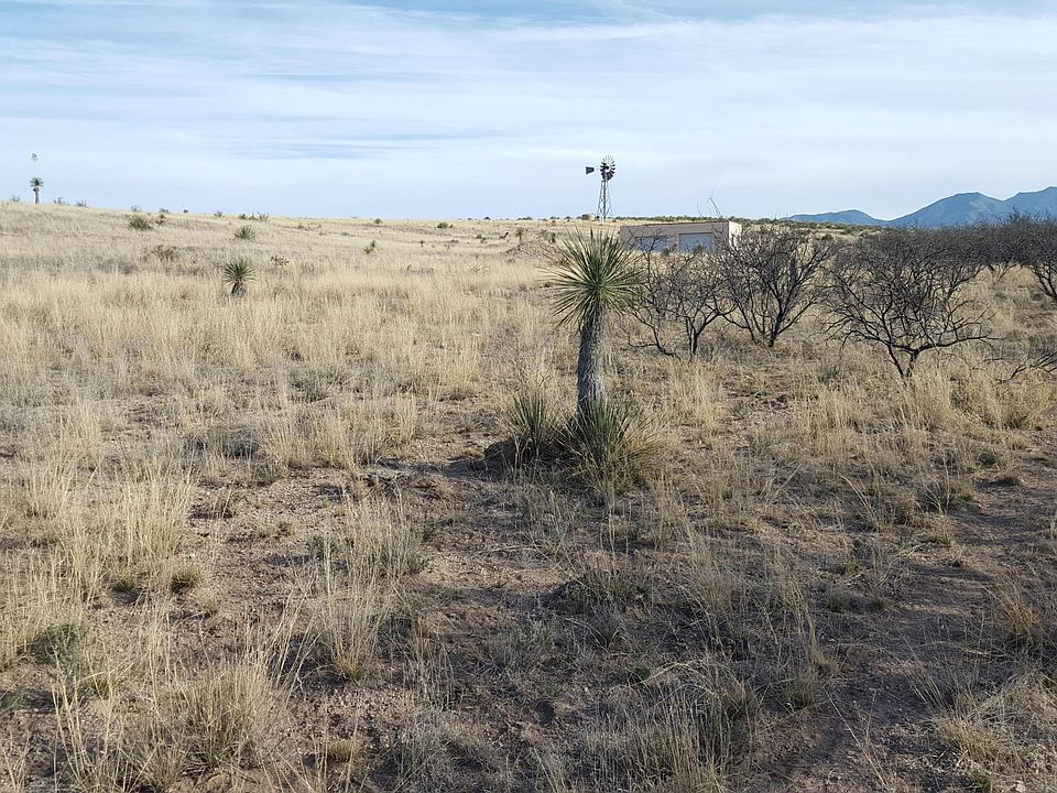2nd image of 0 N Broken Saddle Ln