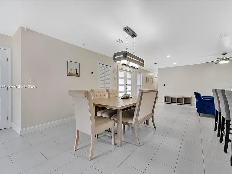 9501 Palmetto Club Ln E — Photo 4