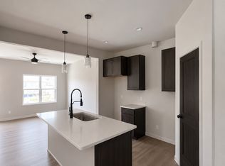 1004 Autumn Blaze Ct, Oregon, WI 53575