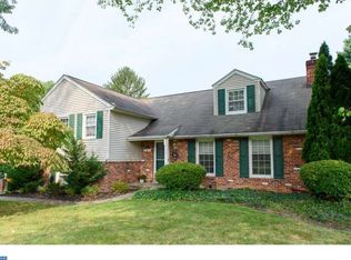 391 Huntington Dr, Wayne, PA 19087