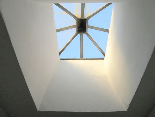 Rented by Vespa Properties Group | media 13