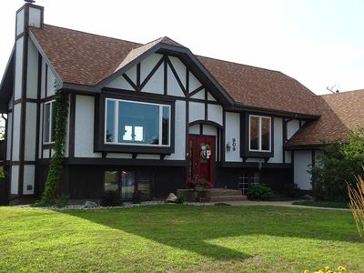 909 Turner Rd, Kingsford, MI, 49802