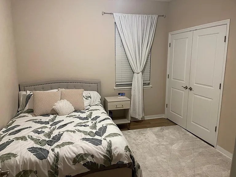 Medium size bedroom