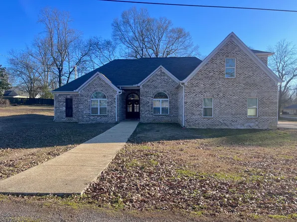 115 Park St, Houston, MS 38851