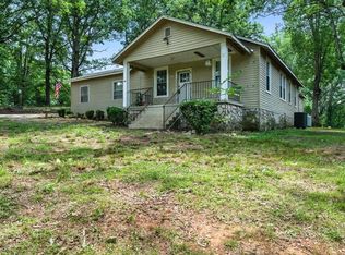 56 Miles Ln, Evington, VA 24550