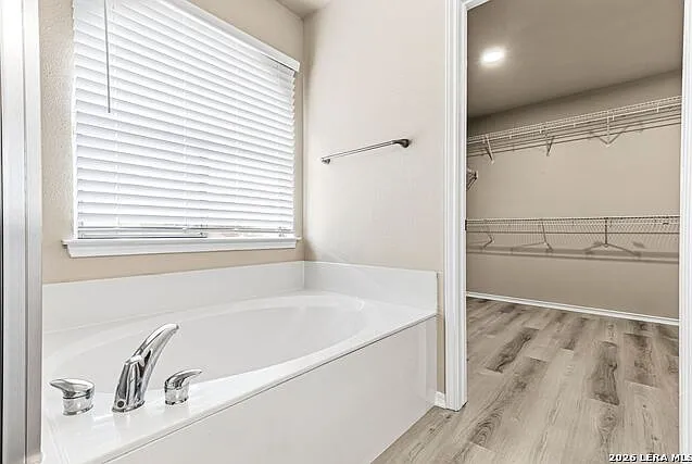 8050 Chisos Oak Dr — Photo 25