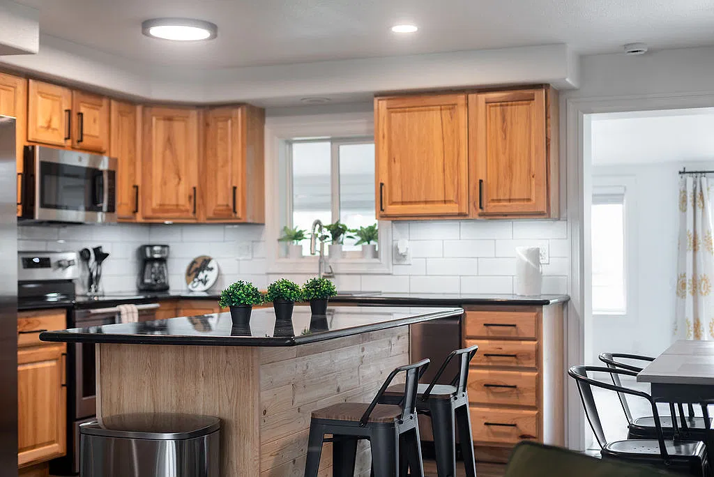 2 bed, 1600 sqft, $3,400 — Photo 3