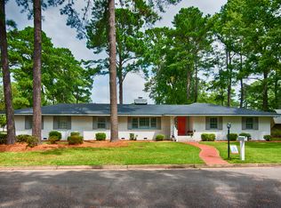 1 Glen More Dr, Poquoson, VA 23662