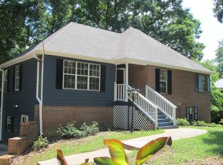 1536 Ridgewood Dr, Griffin, GA 30223