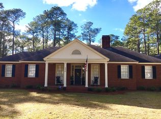 1336 Fairview Dr, Moultrie, GA 31768