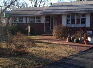 1640 Morrill Ct, Mc Lean, VA 22101