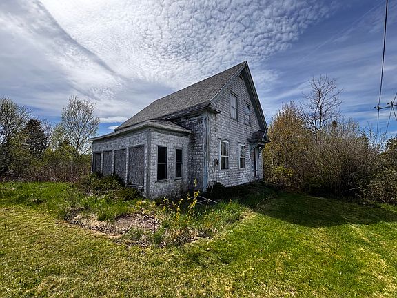 2nd image of 19 Lubec Road