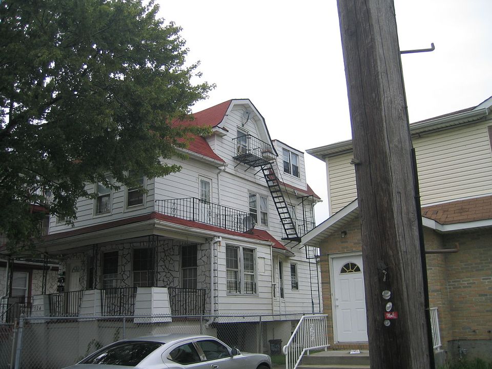 1st image of 524 Beach 67th St