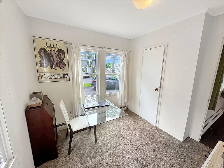 98 Frederick Ave — Photo 24