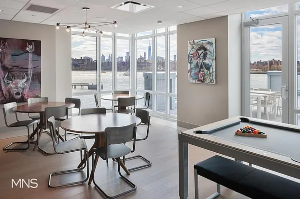 Rented by MNS Marketing | media 4