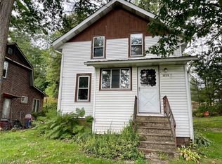 6539 Crystal St, Kent, OH 44240