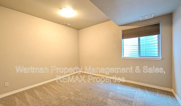 6209 Leon Young Dr — Photo 46