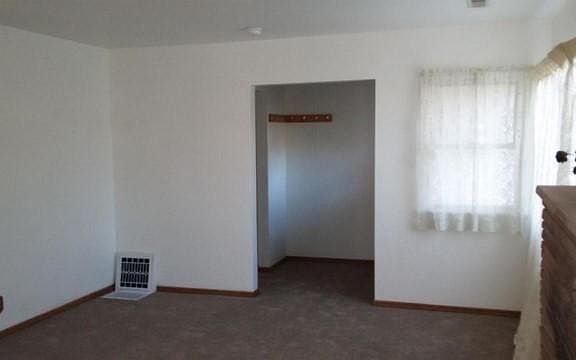 3rd image of 250 Lucada St