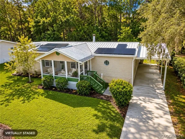 7899 W Fostoria Dr, Dunnellon, FL 34433