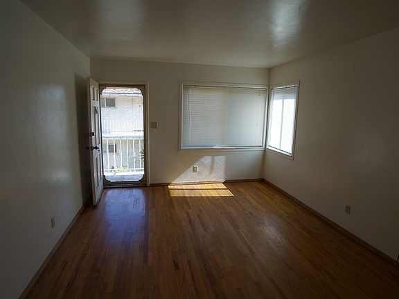 5th image of 4991 Santa Cruz Ave