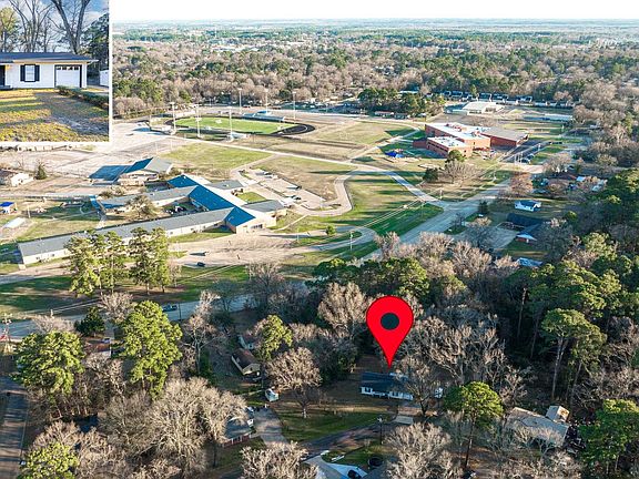 5th image of 306 Woodlawn Dr