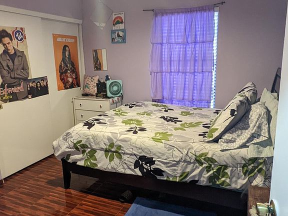 4th image of 4939 E Greenway Cir