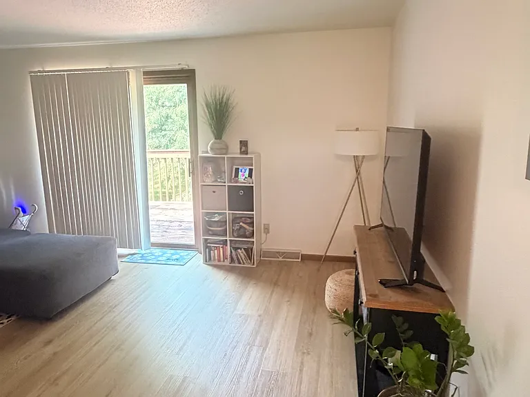620 Lynn Dr #620 — Photo 6