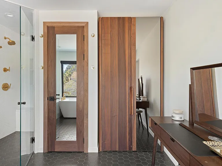 10021 E Grand Ave — Photo 38