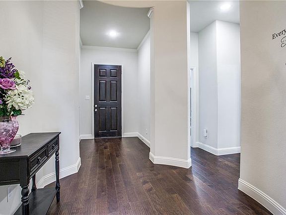5th image of 1901 Eagle Aerie Ln