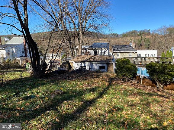 2nd image of 26 E Savory St