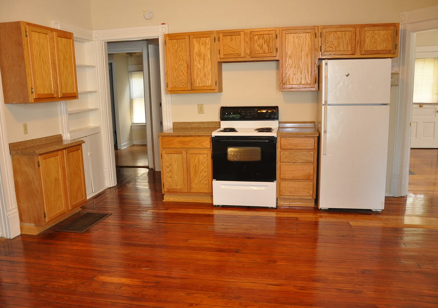 337 South Broadway Park - Gallant Fox — Photo 1