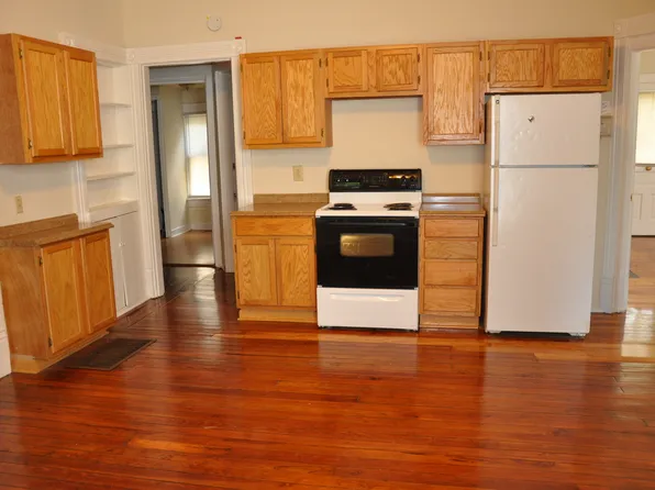 337 South Broadway Park - Gallant Fox, 337 S Broadway Park #B, Lexington, KY 40504