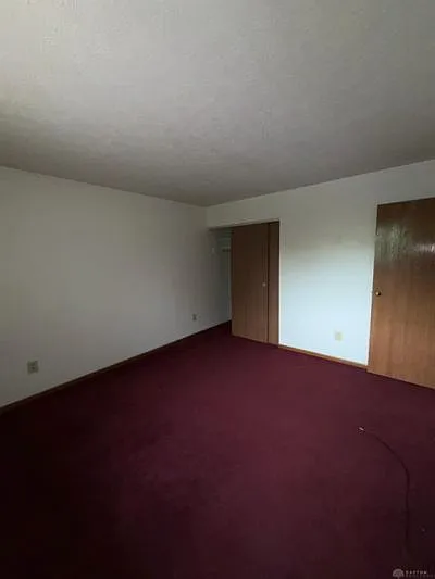 712 Hidden Valley Ct — Photo 14