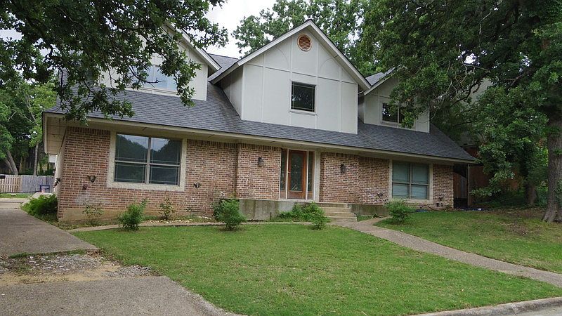1st image of 1818 Southpark Dr