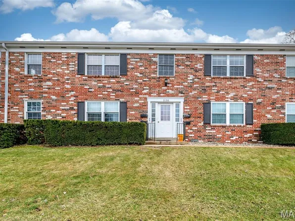 3126 Carnaby Ln APT C, Bridgeton, MO 63044